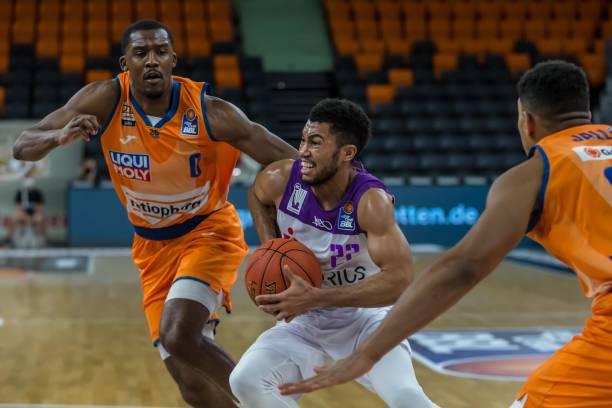 赛场经验的 赛场经验的