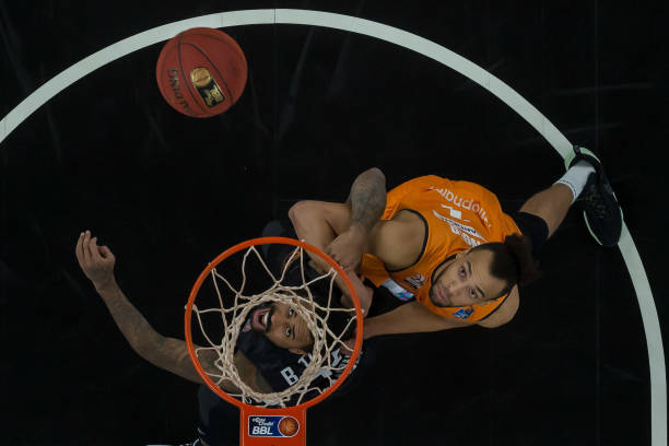 百年足球村 百年足球村