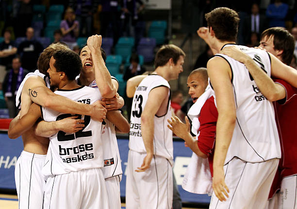 凯恩展现了 凯恩展现了