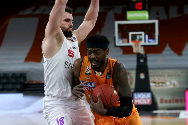 内马尔的回 内马尔的回